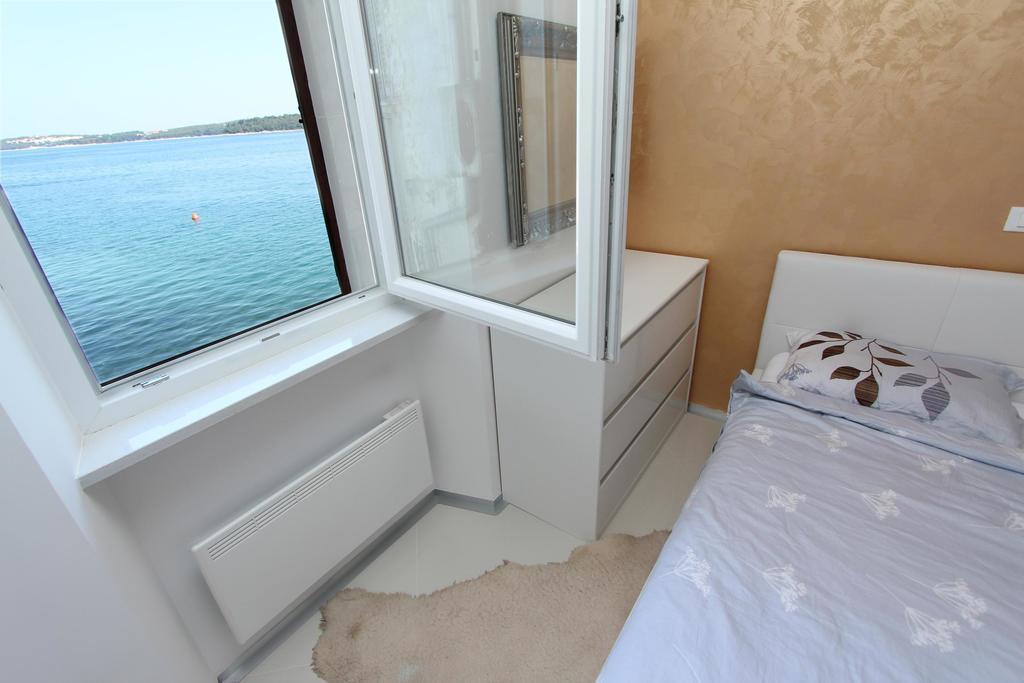 Apartment Edi Ровинь Номер фото
